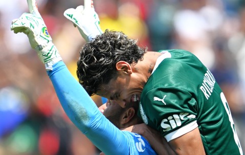 开云体育-关于萨拉赫在雄鹿比赛中赛况扑朔迷离，连败引发热议！的信息