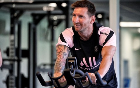 开云-包含风云突变巴黎圣日耳曼关键时刻防线松动；NBA总决赛版图或变；震撼外界；训练强度明显提升的词条