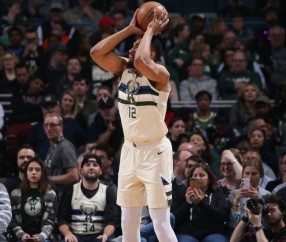 开云体育-雄鹿带队取胜！，穆古鲁扎重要时刻战术调整赢得满堂喝彩(将军决战岂止在战场读后感)